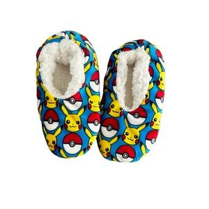 Pikachu Boys Fuzzy Grip Slippers